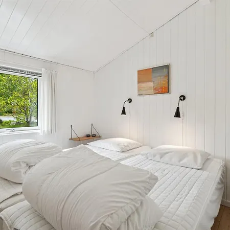 Liska - 60m From The Sea By Interhome Neksø