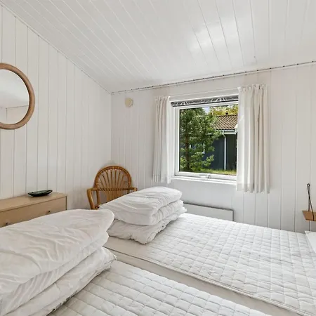 Liska - 60m From The Sea By Interhome * Neksø