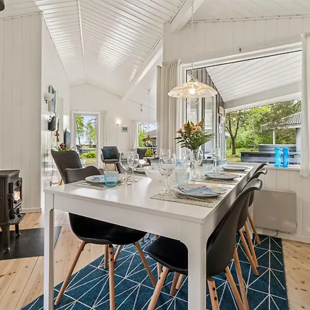 Feriehus Liska - 60m From The Sea By Interhome *